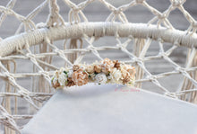 Load image into Gallery viewer, Gemma floral crown